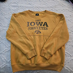 Iowa Hawkeyes Large Yellow Pullover